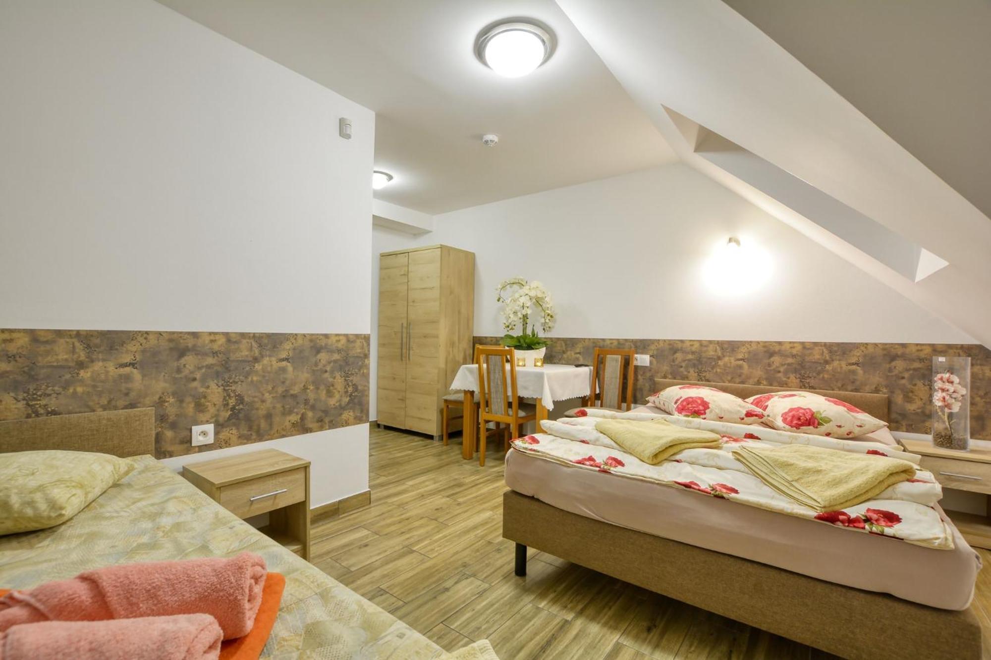 Willa Jelonka Jelenia Gora Bagian luar foto